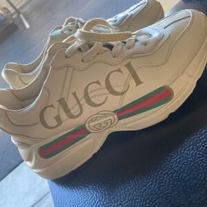 Gucci Beige Sneakers with Signature Stripe